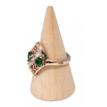 SK 0067 Houten standaard voor ring.