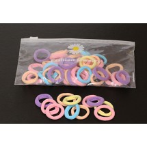 SK 0099 Etui met 50 haarelastiekjes