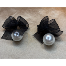 AA 0027 - Oorbellen - Strik - Parel - 4,5cm